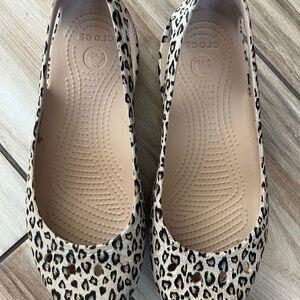 CROCS Women's Leopard-Print Ballet Flats in Beige and Black